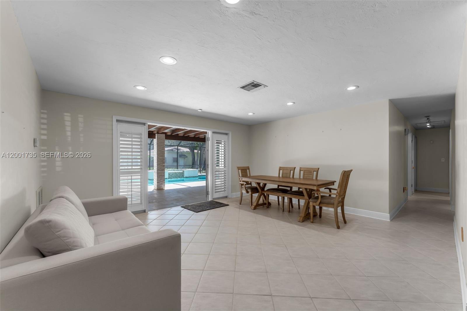 PINE ACRES SEC 6 - Residential
