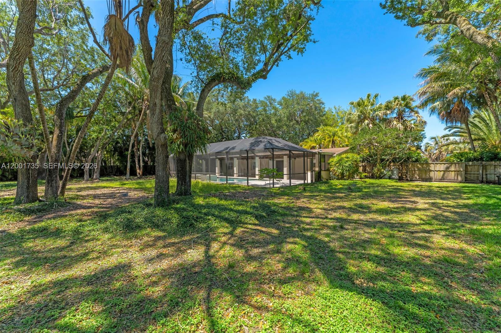 PINE ACRES SEC 6 - Residential