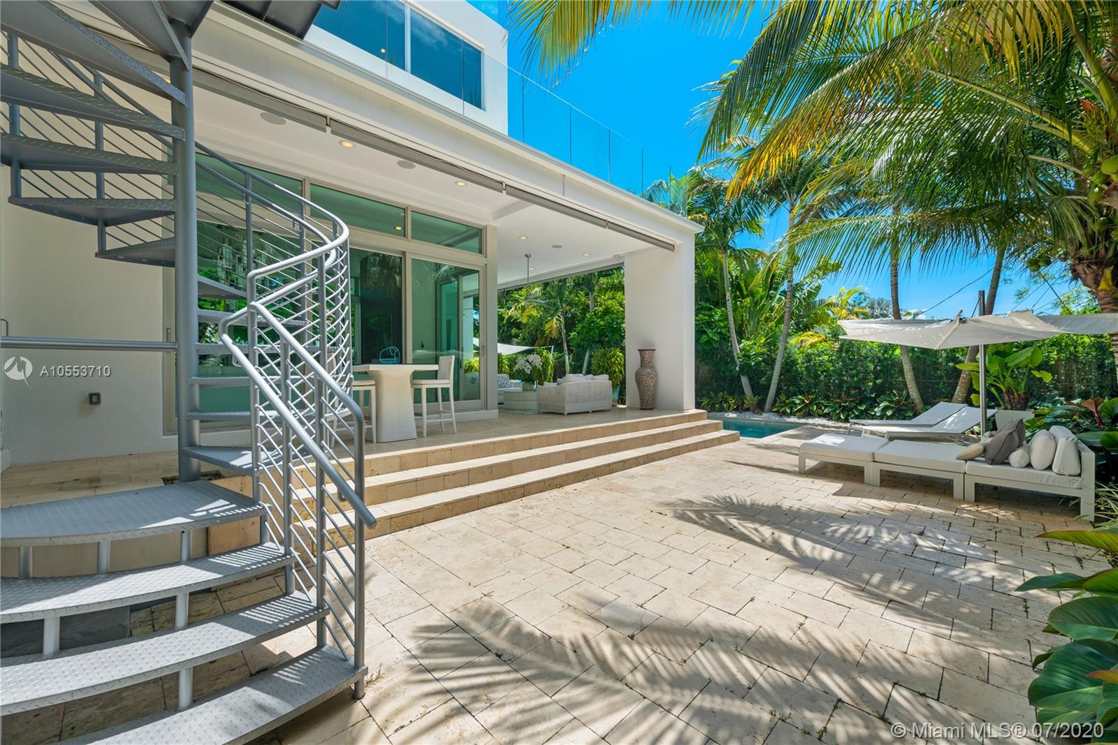 HIBISCUS ISLAND - Residential