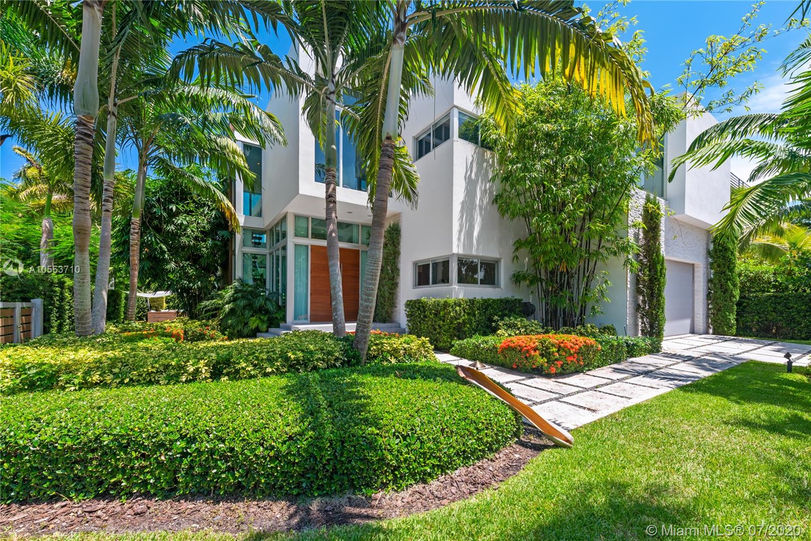 HIBISCUS ISLAND - Residential