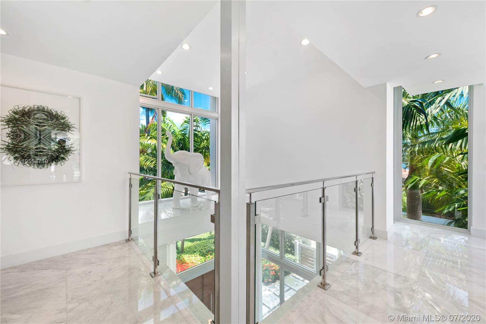 HIBISCUS ISLAND - Residential