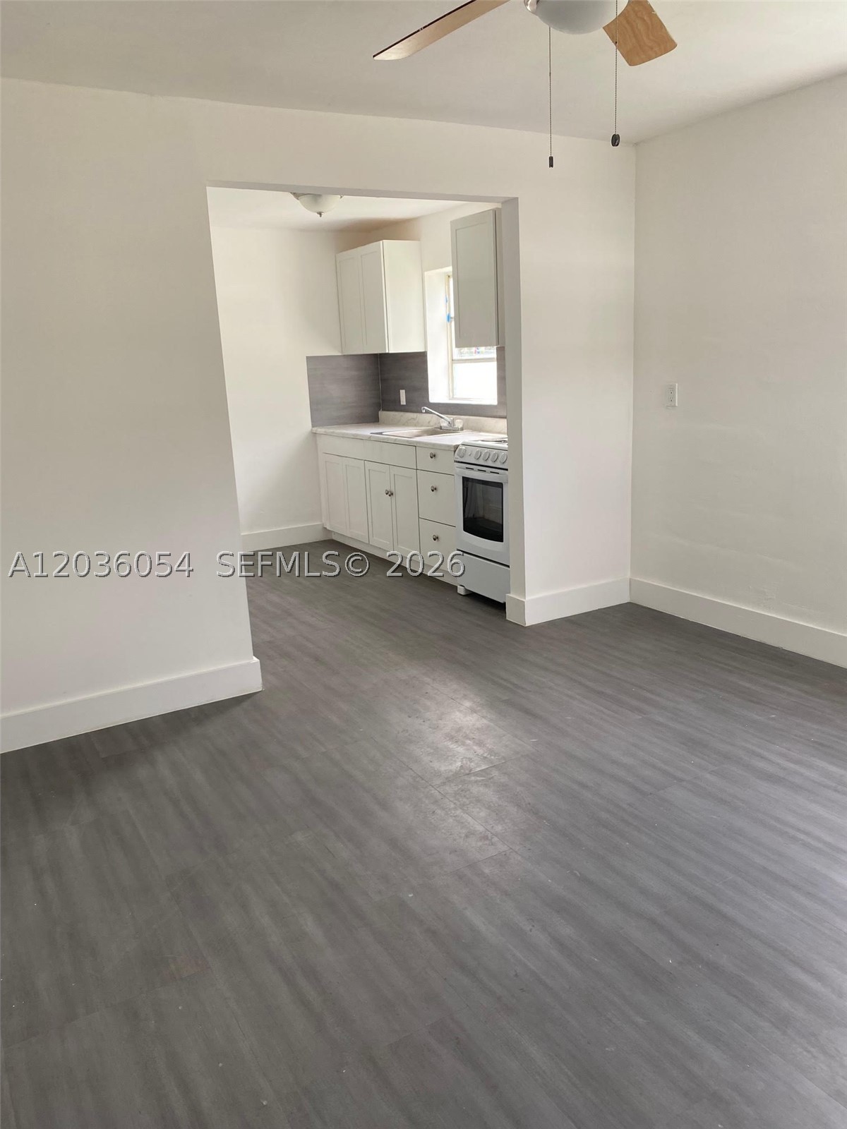 WEST PERRINE ADDN - Residential Lease