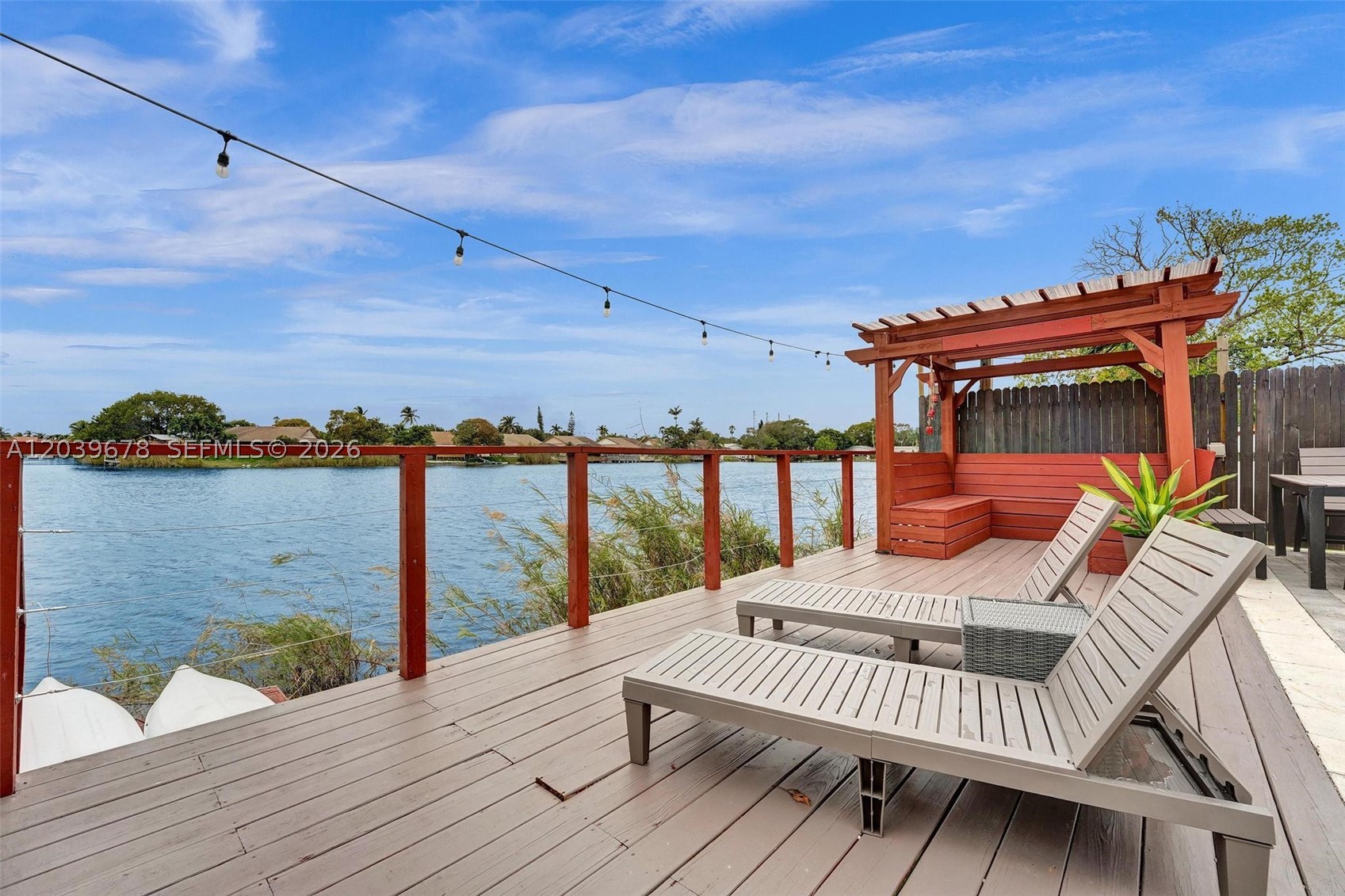 LA BEAU ACRES FIRST UNIT - Residential