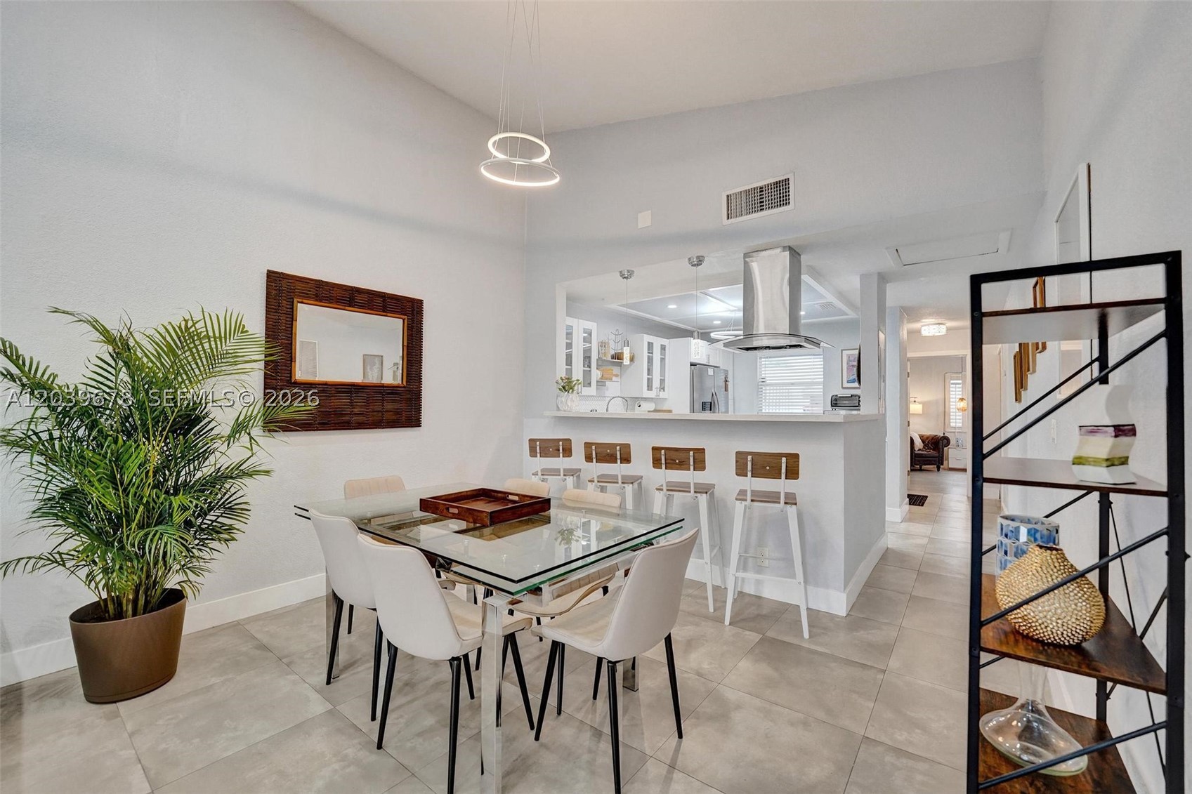 LA BEAU ACRES FIRST UNIT - Residential