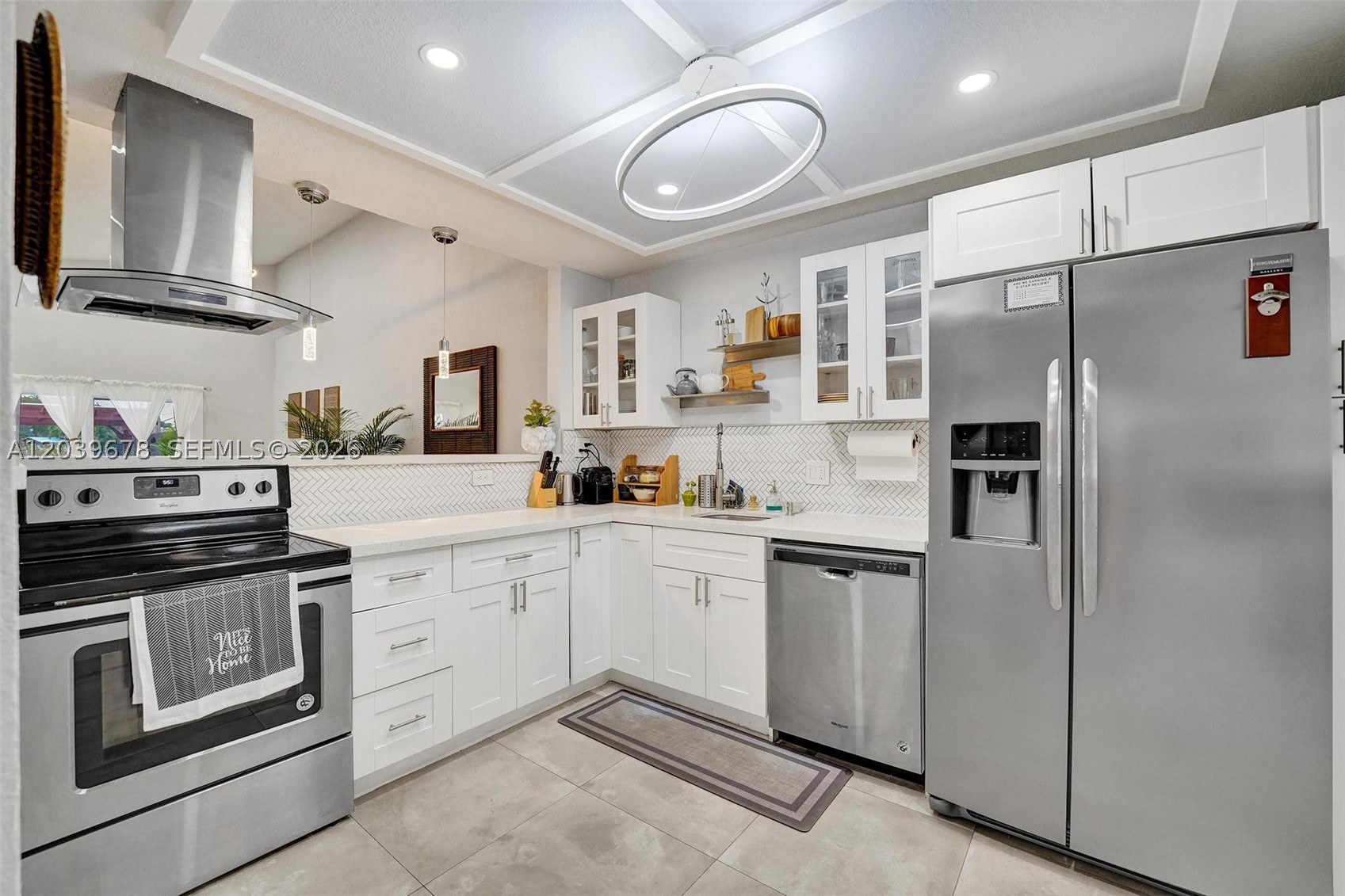 LA BEAU ACRES FIRST UNIT - Residential