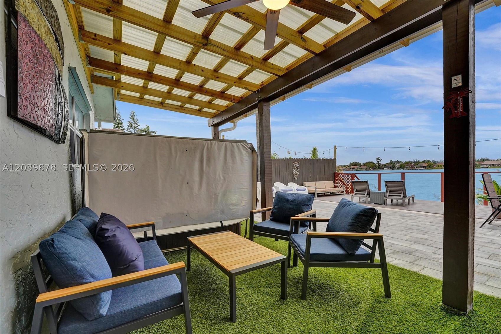 LA BEAU ACRES FIRST UNIT - Residential