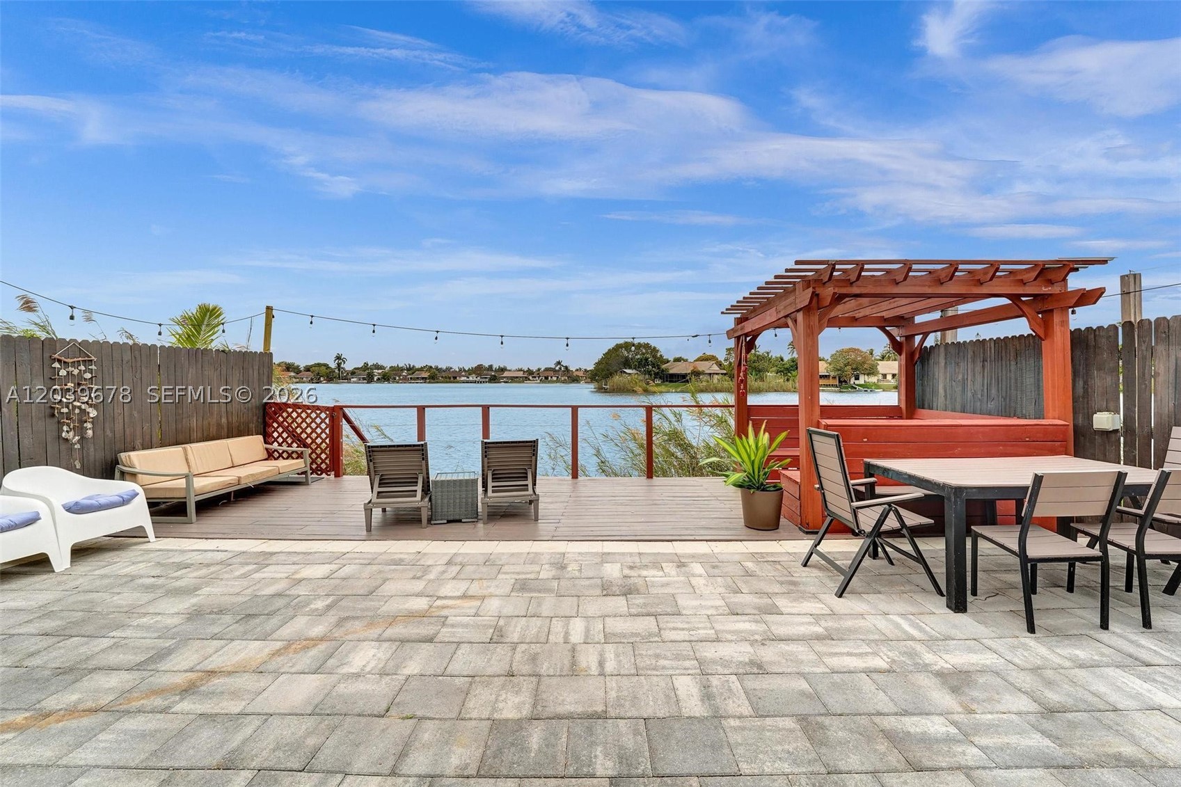 LA BEAU ACRES FIRST UNIT - Residential