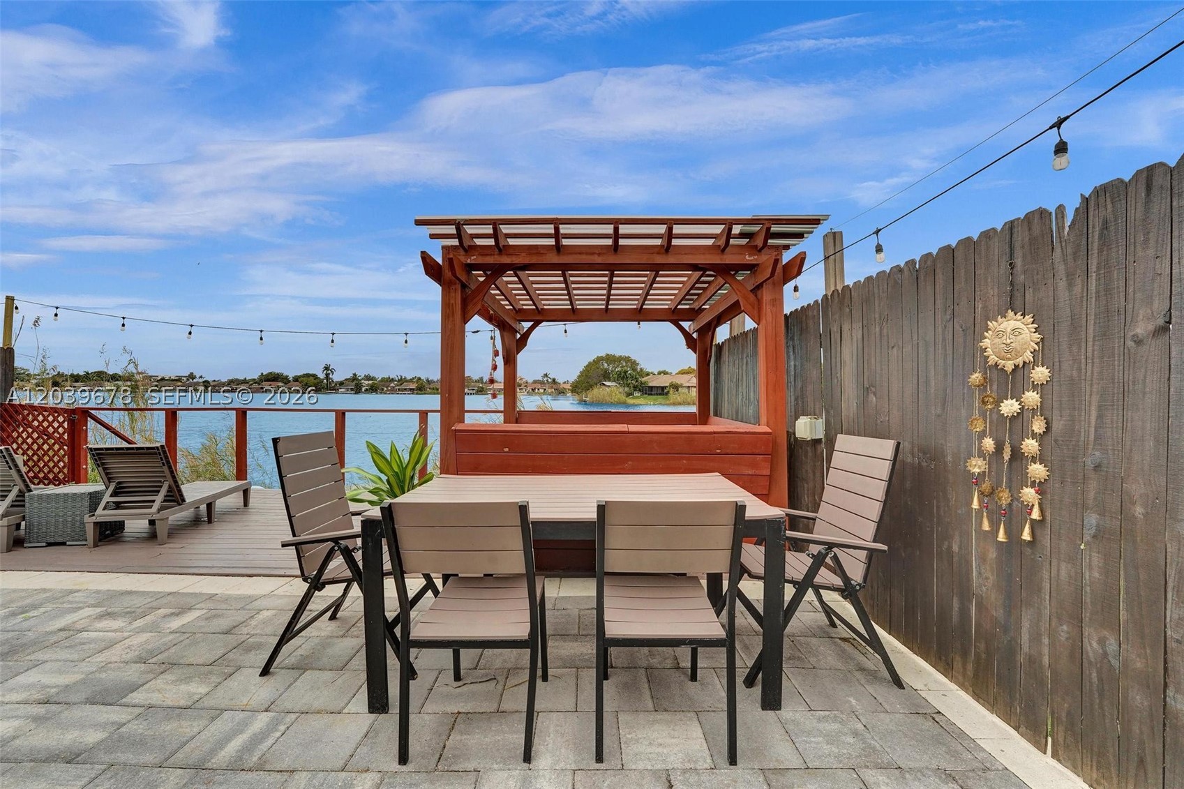 LA BEAU ACRES FIRST UNIT - Residential