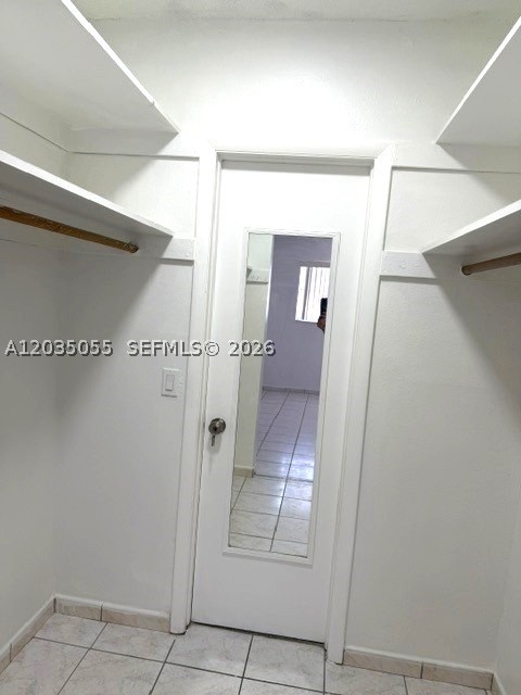 EL CID CONDO - Residential Lease
