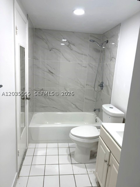 EL CID CONDO - Residential Lease