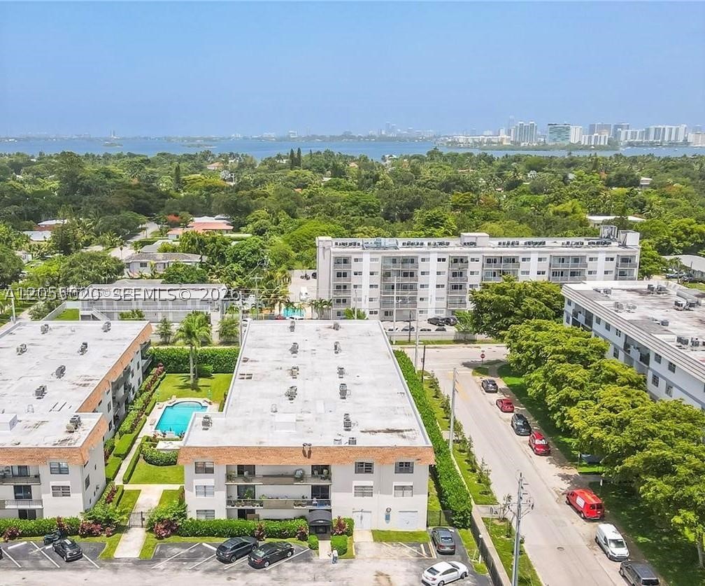 MIAMI SHORES CONDO - Residential
