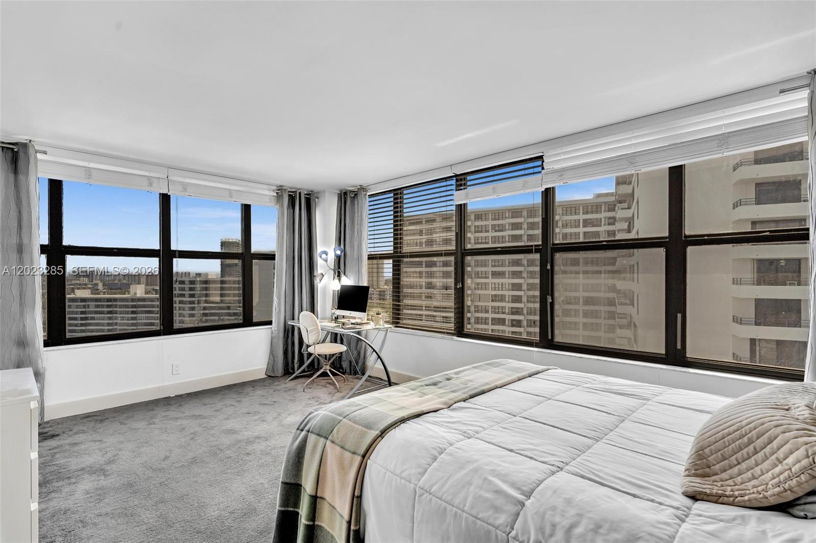 OLYMPUS CONDO PHASE - Residential
