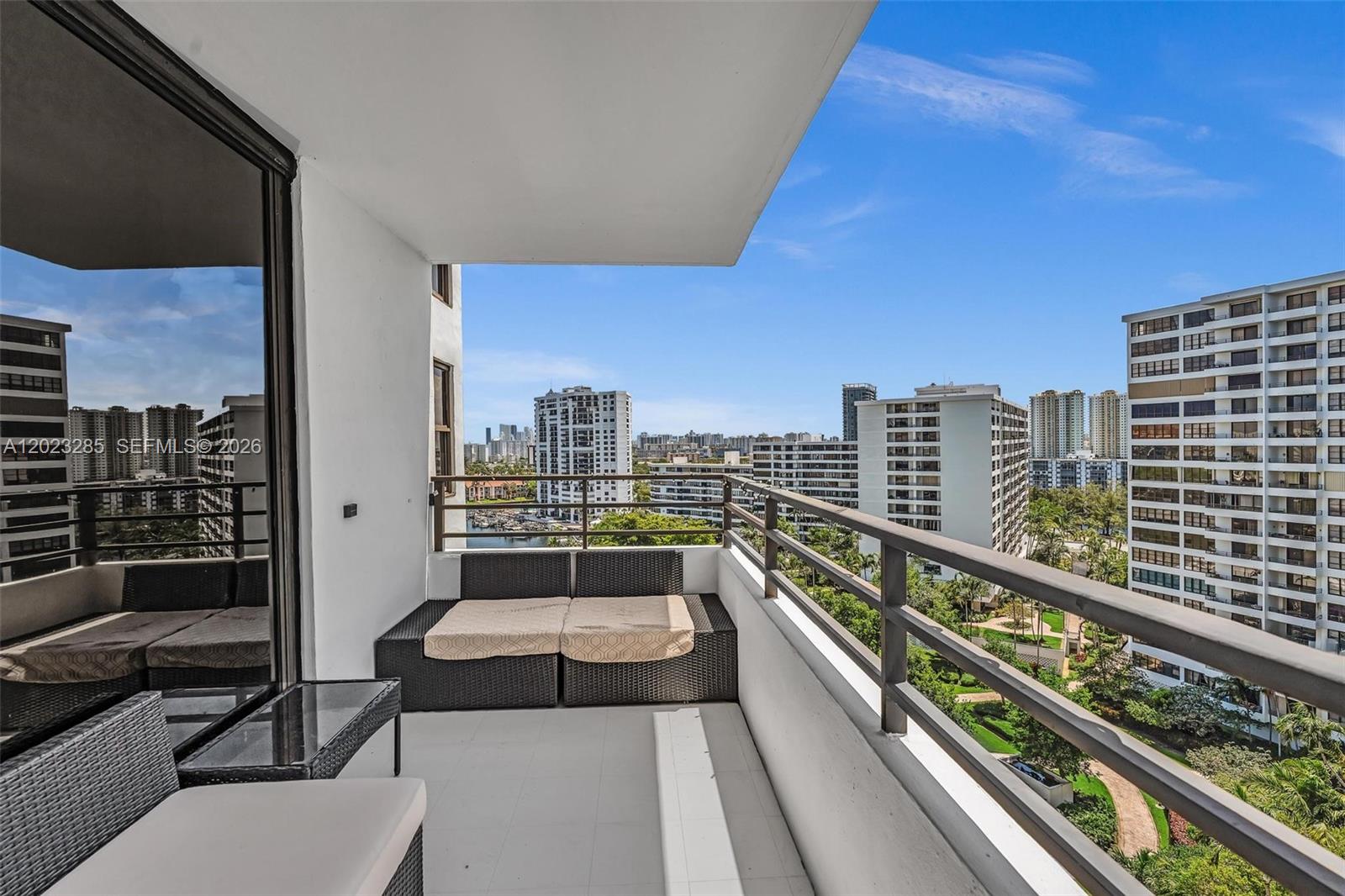 OLYMPUS CONDO PHASE - Residential