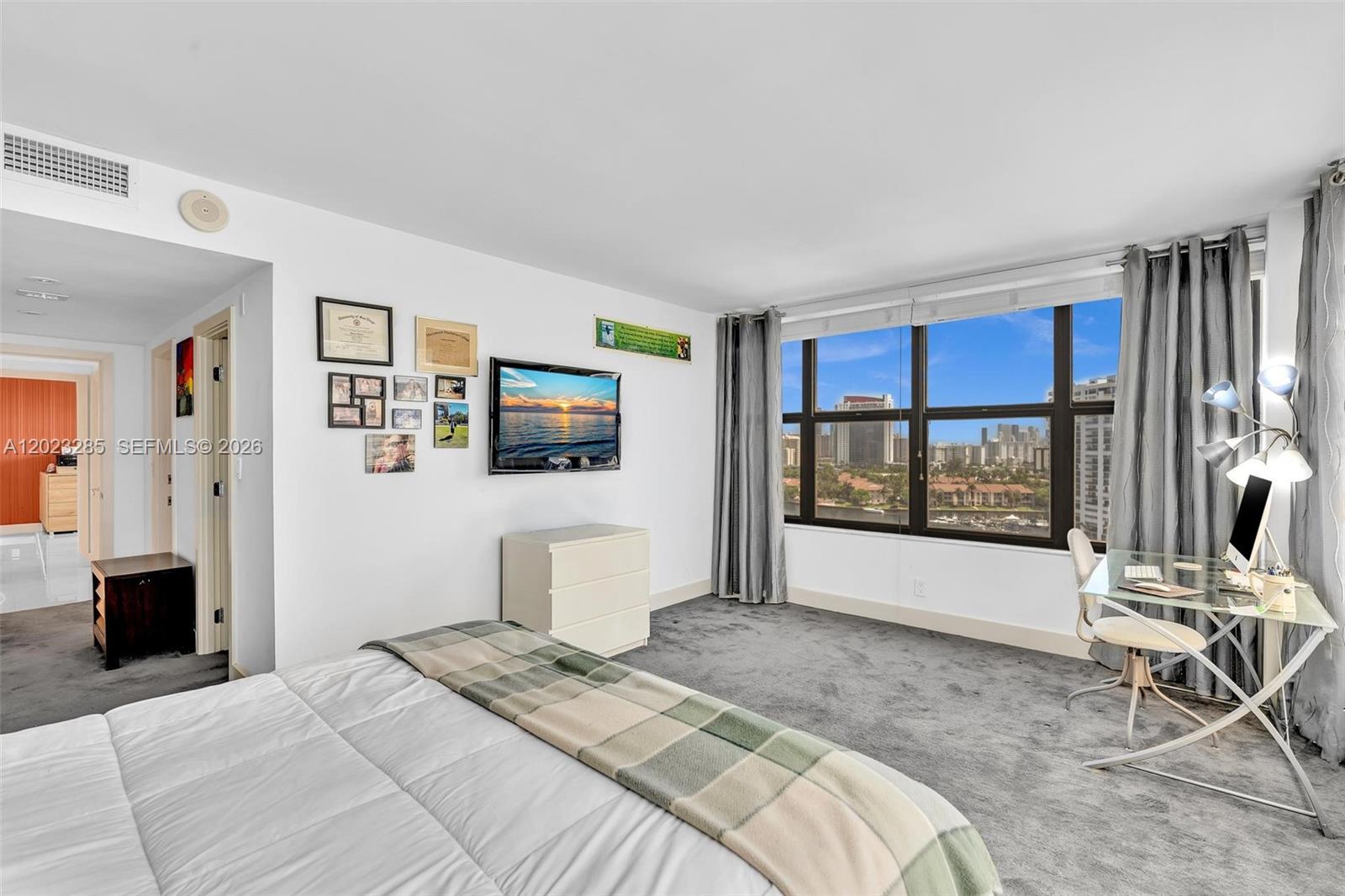 OLYMPUS CONDO PHASE - Residential