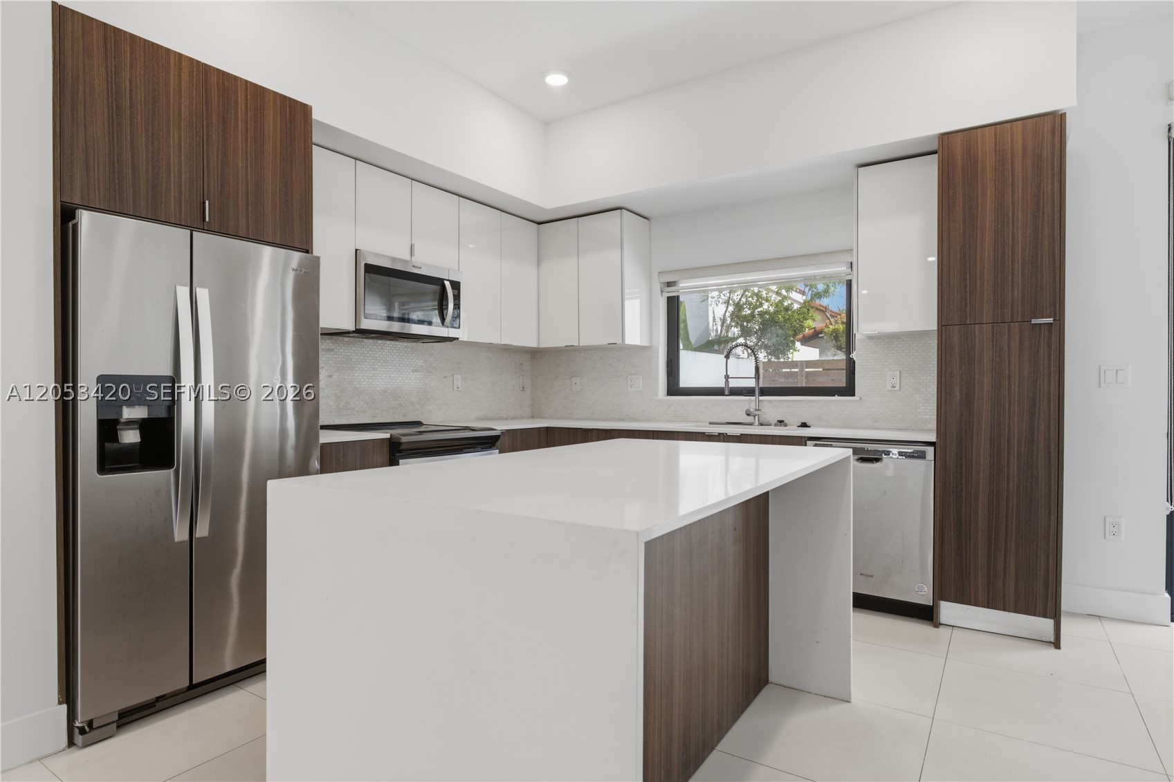 KILLIAN COMMONS - Residential