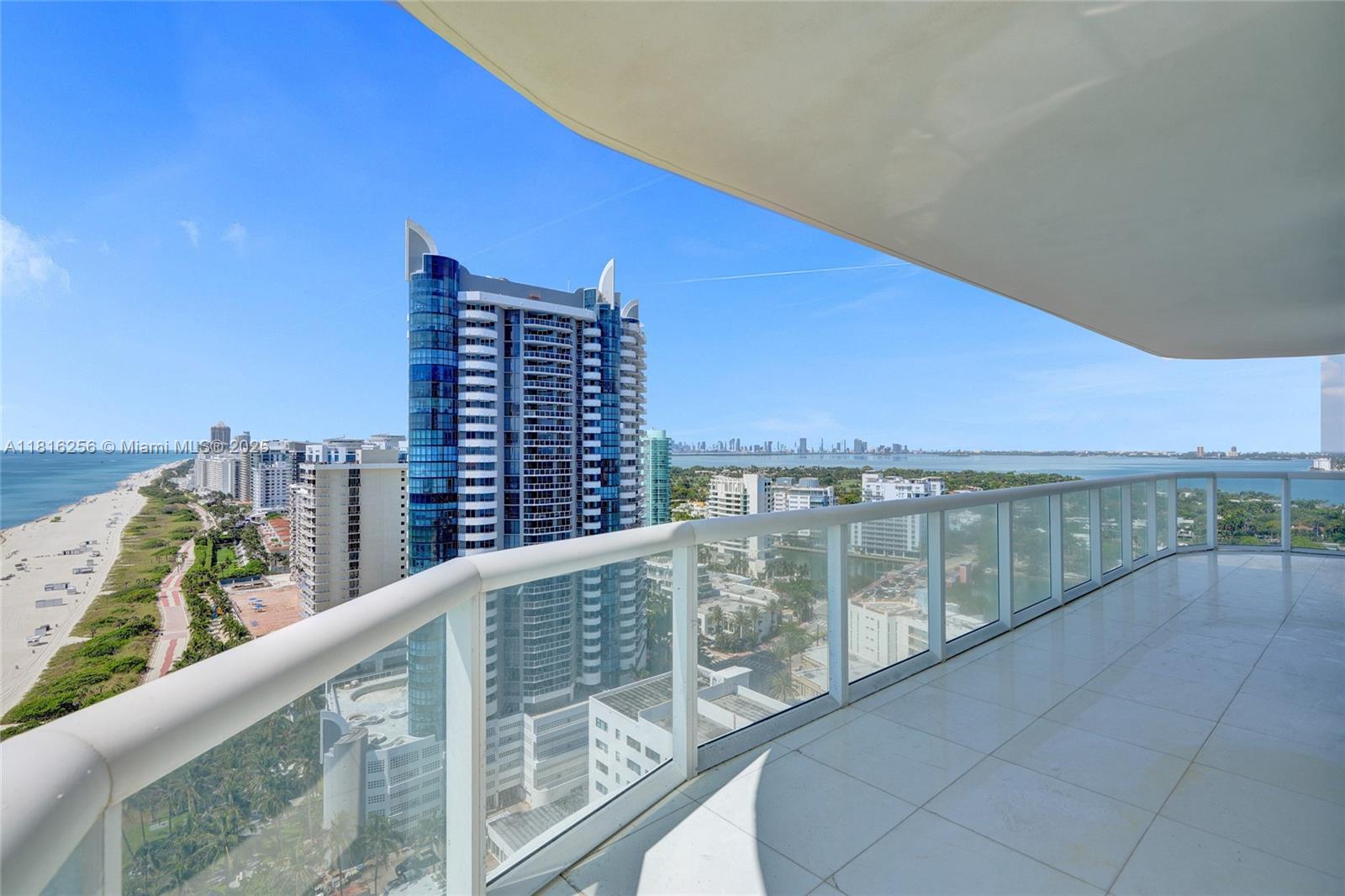 AKOYA CONDO - Residential Lease