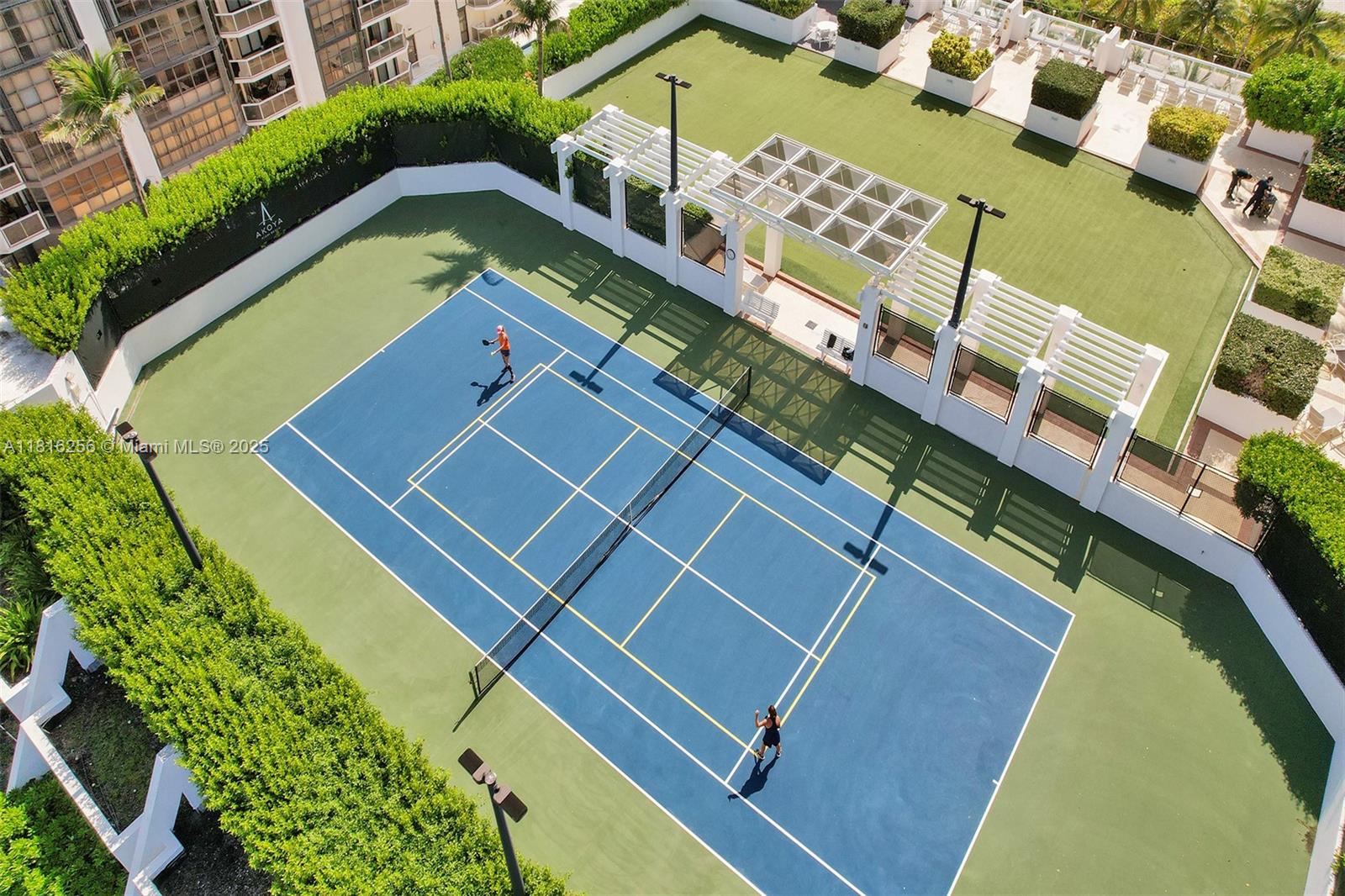 AKOYA CONDO - Residential Lease