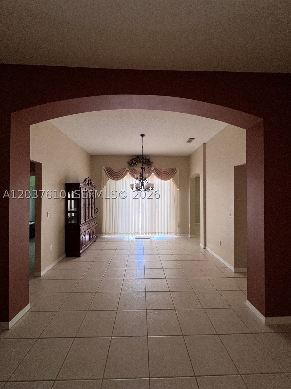 GARDEN HILLS WEST - Residential Lease