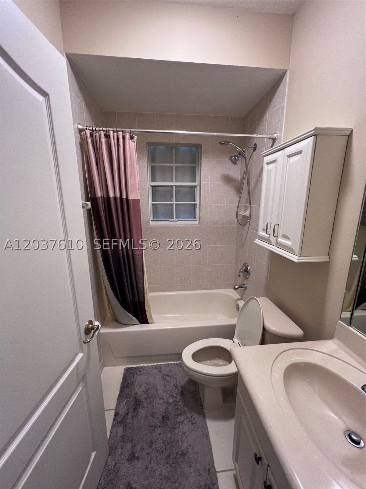 GARDEN HILLS WEST - Residential Lease