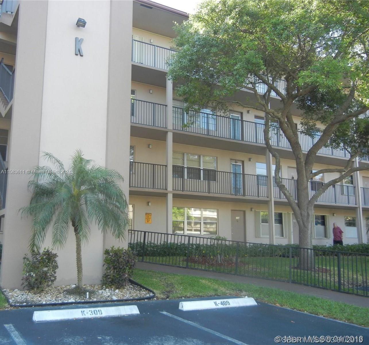 KINGSLEY AT CENTURY VILLA - Residential