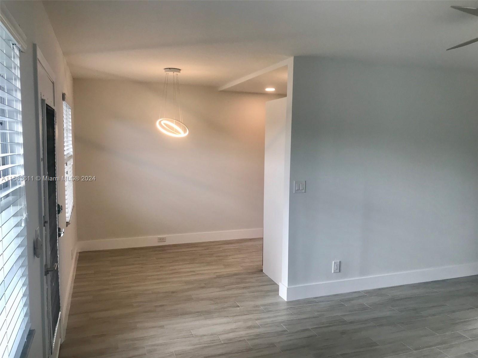 KINGSLEY AT CENTURY VILLA - Residential