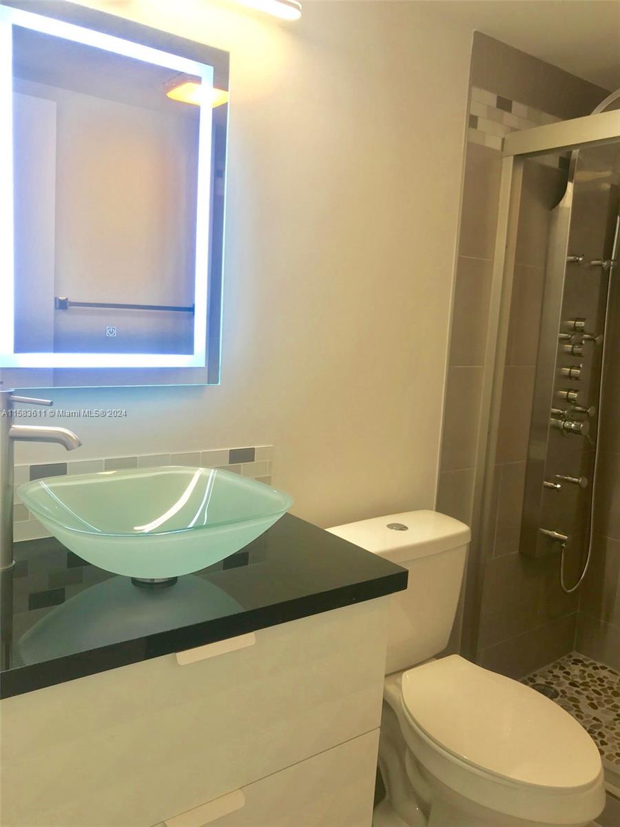 KINGSLEY AT CENTURY VILLA - Residential