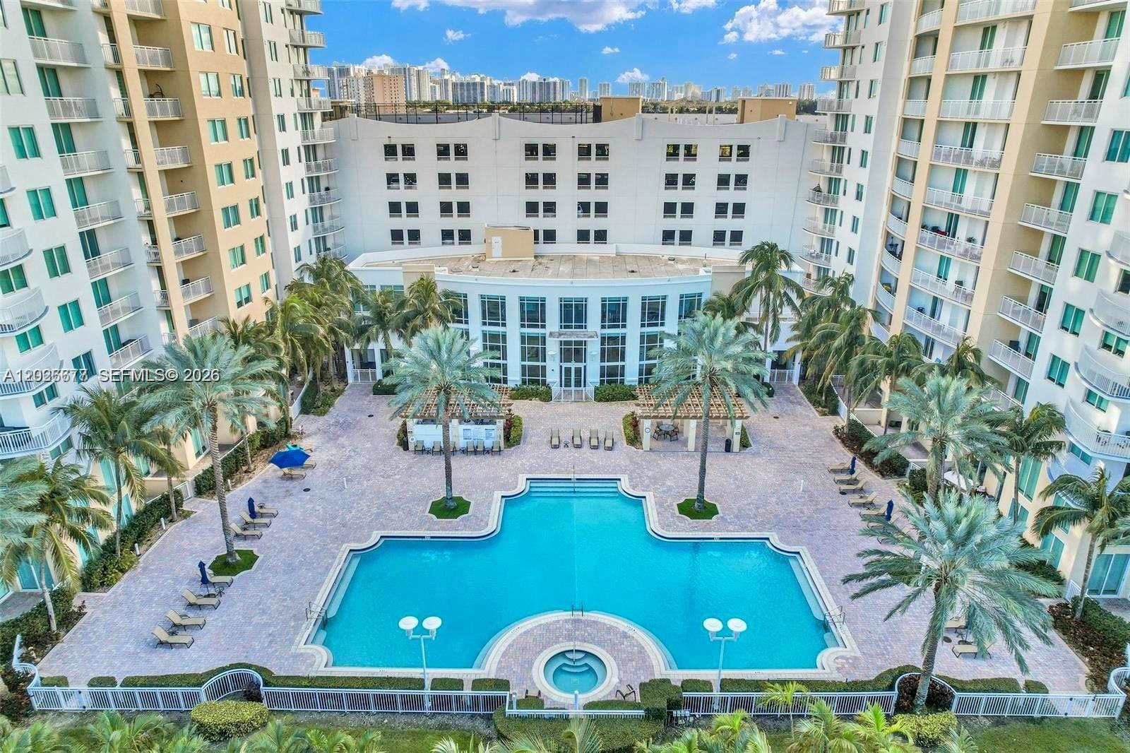 DUO CONDOMINIUM WEST - Residential