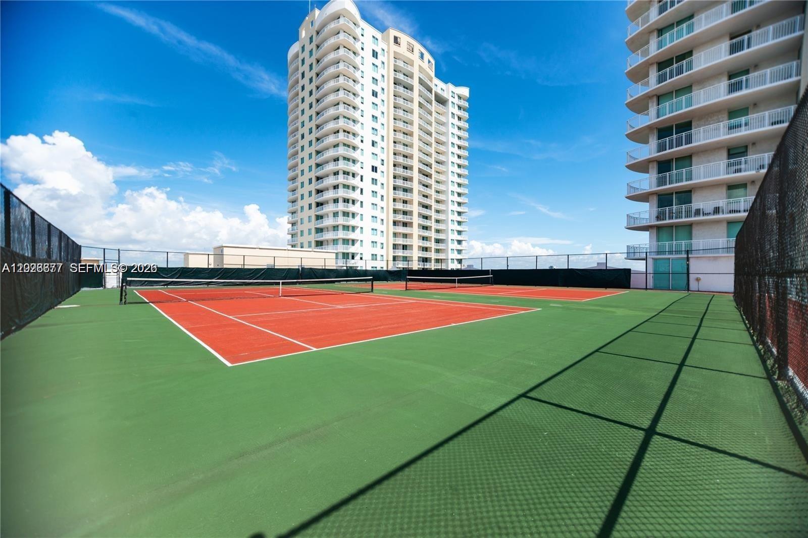 DUO CONDOMINIUM WEST - Residential