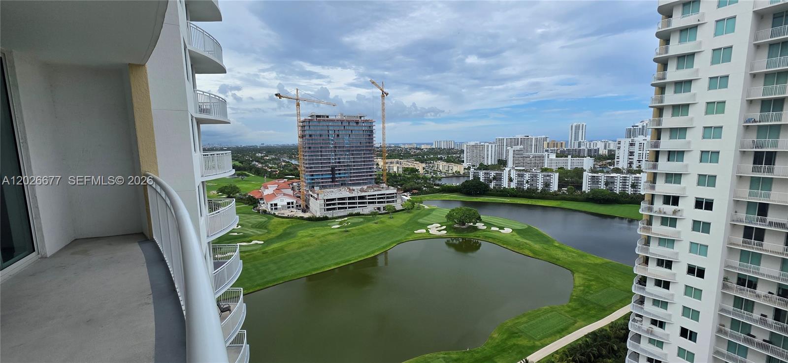 DUO CONDOMINIUM WEST - Residential