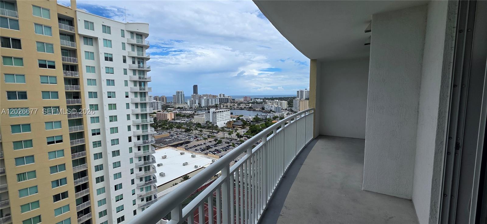 DUO CONDOMINIUM WEST - Residential