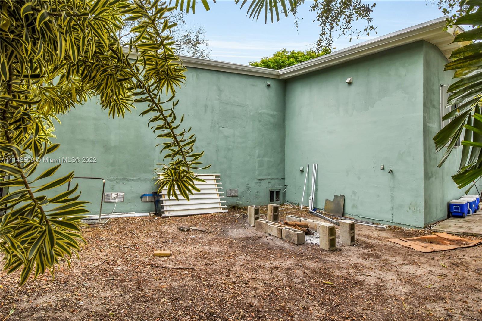 CORAL WAY VILLAGE SEC A P - Residential