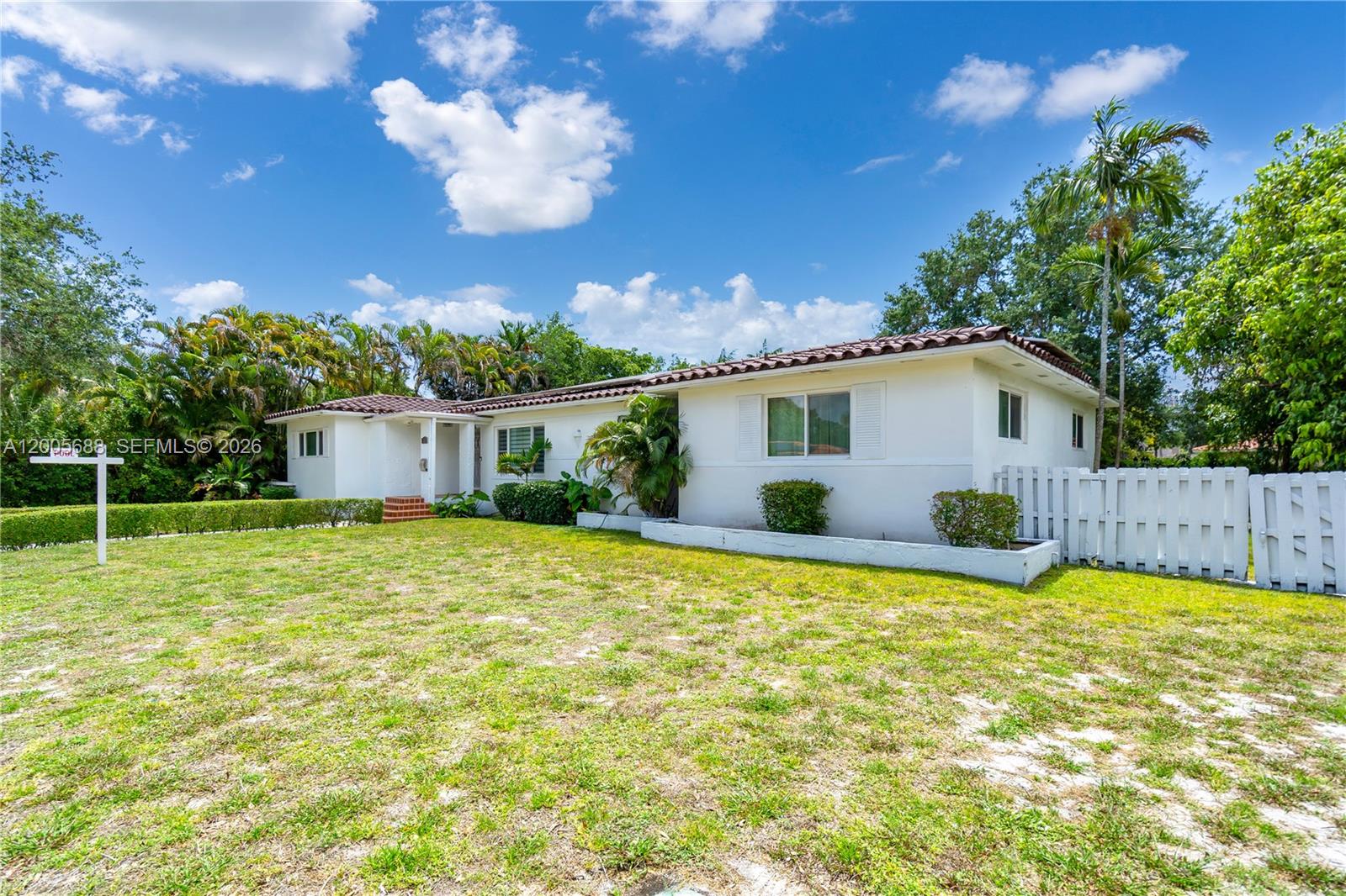 MIAMI SHORES SEC 5 - Residential
