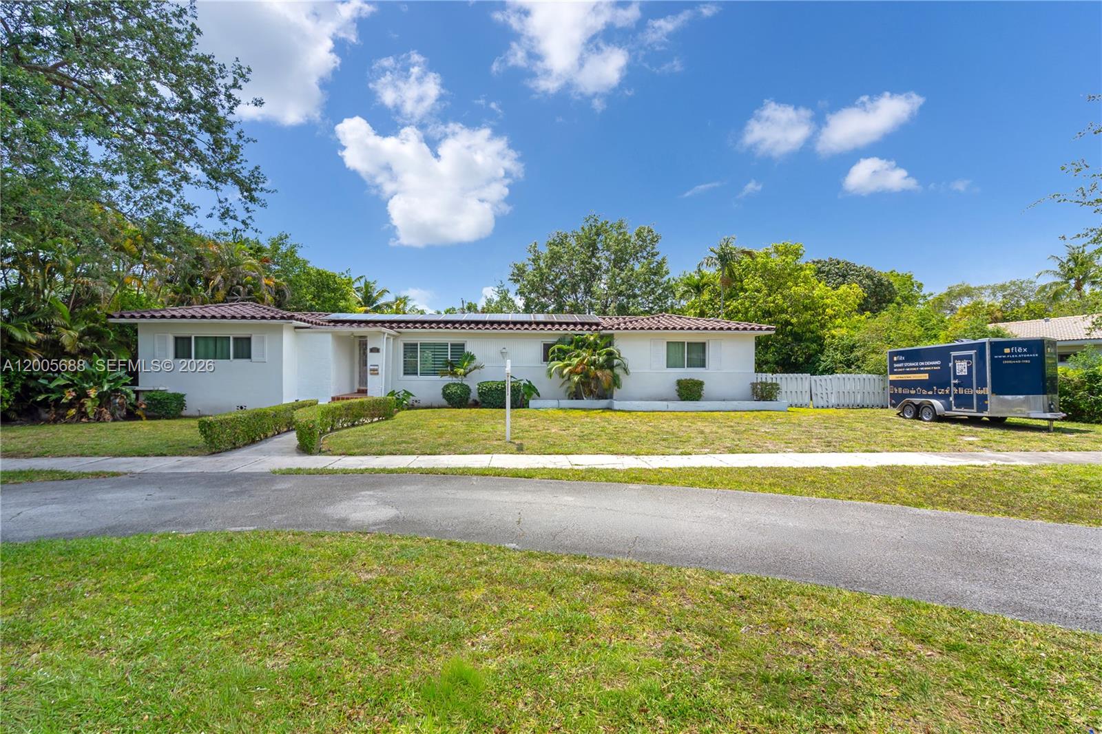 MIAMI SHORES SEC 5 - Residential