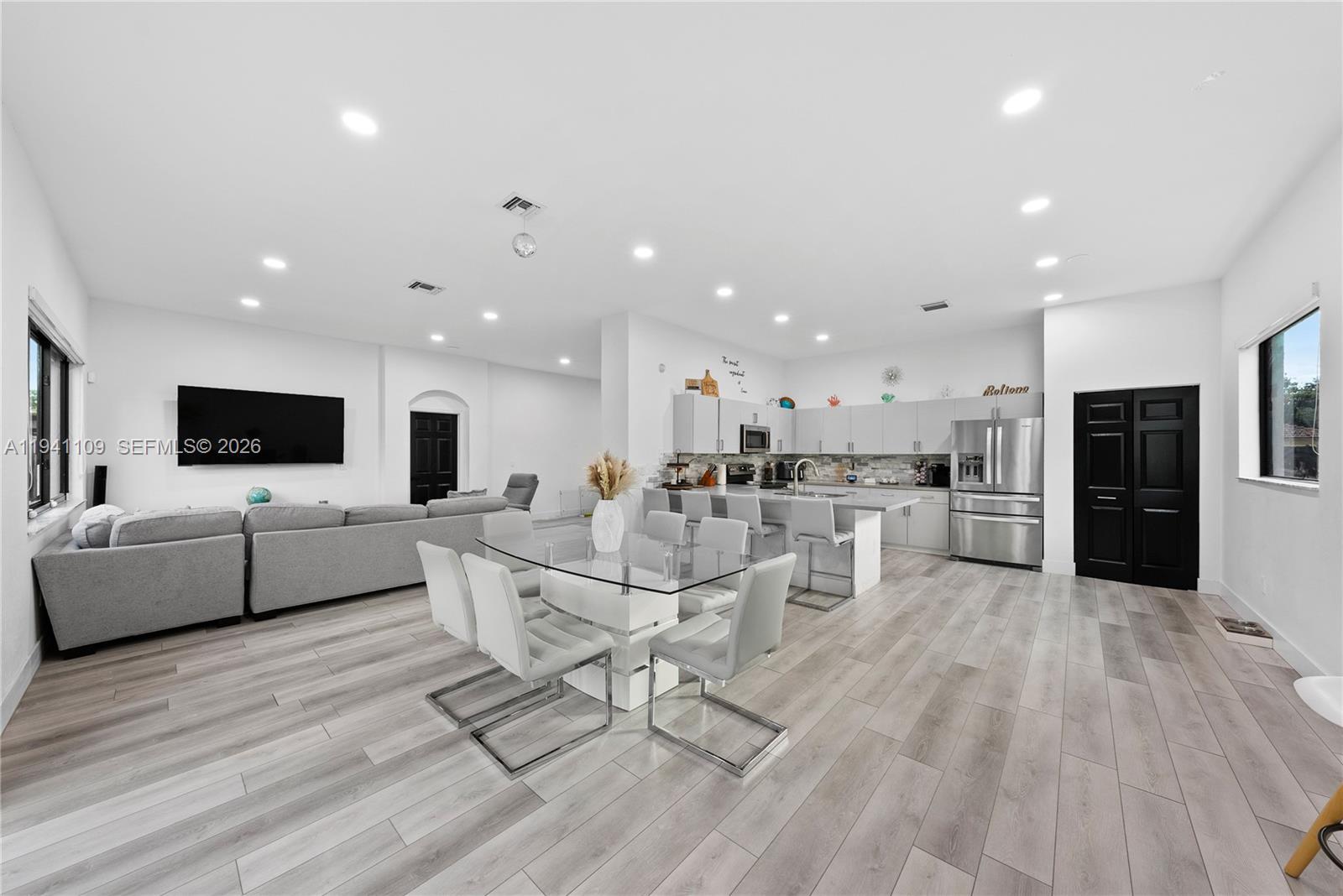 ESTATES AT MENDICINO - Residential