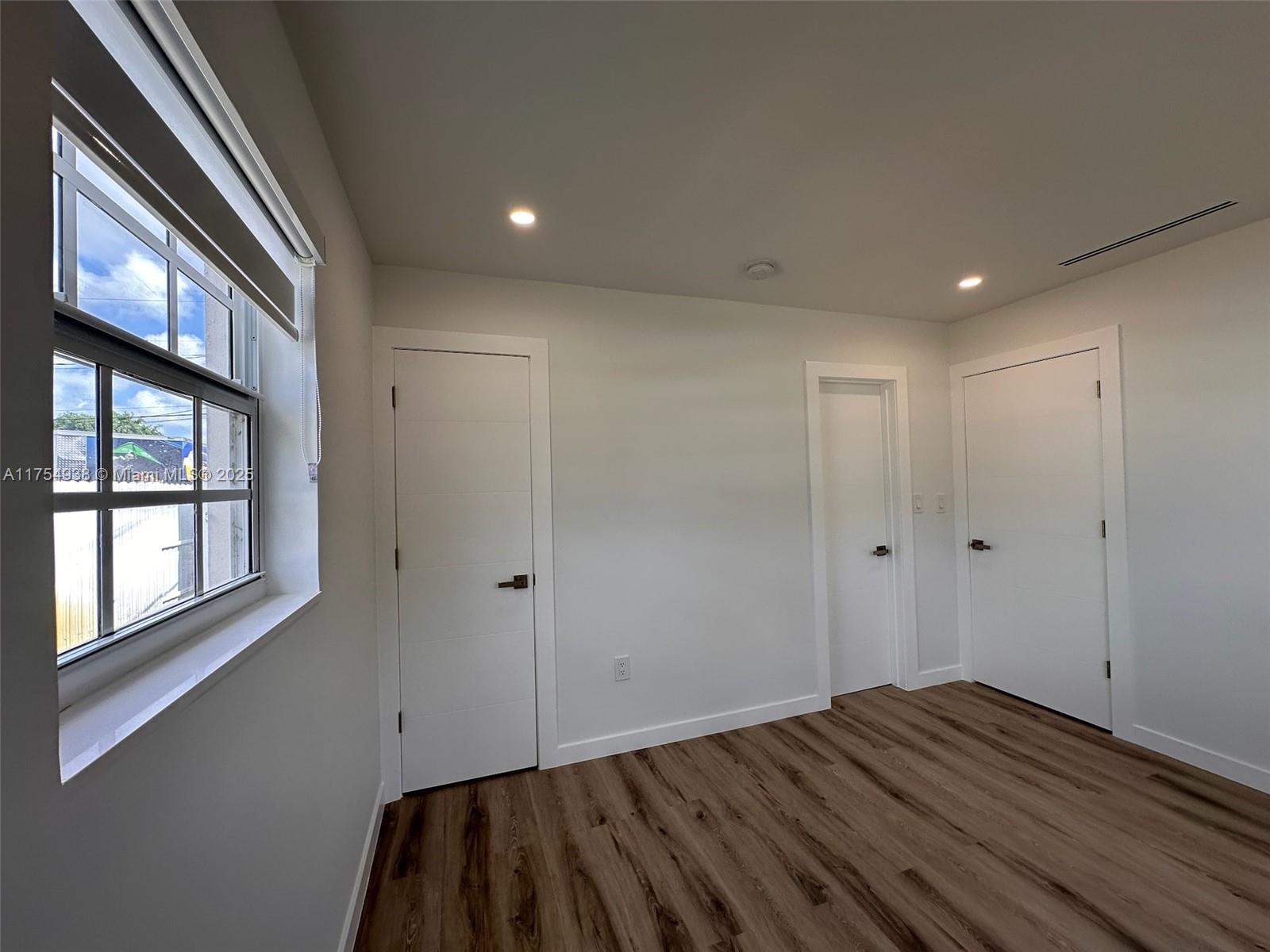 RIVERDALE ESTS ADDN SEC 2 - Residential Lease