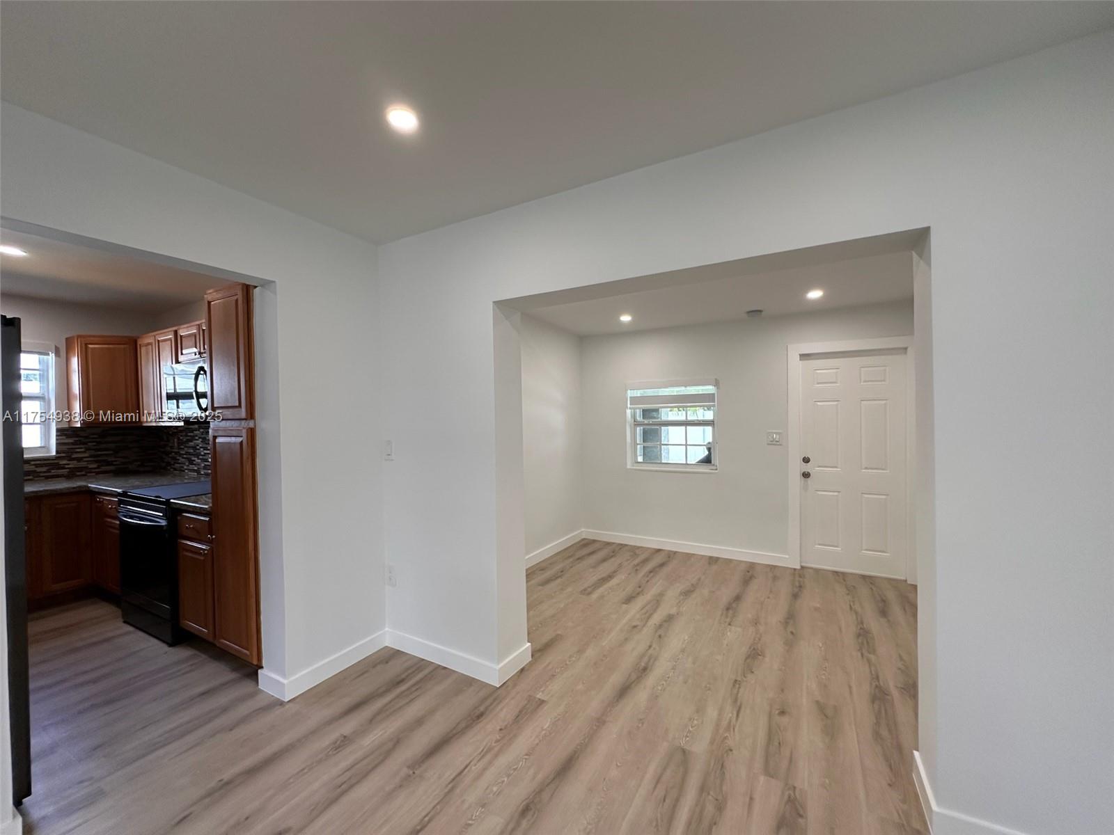 RIVERDALE ESTS ADDN SEC 2 - Residential Lease