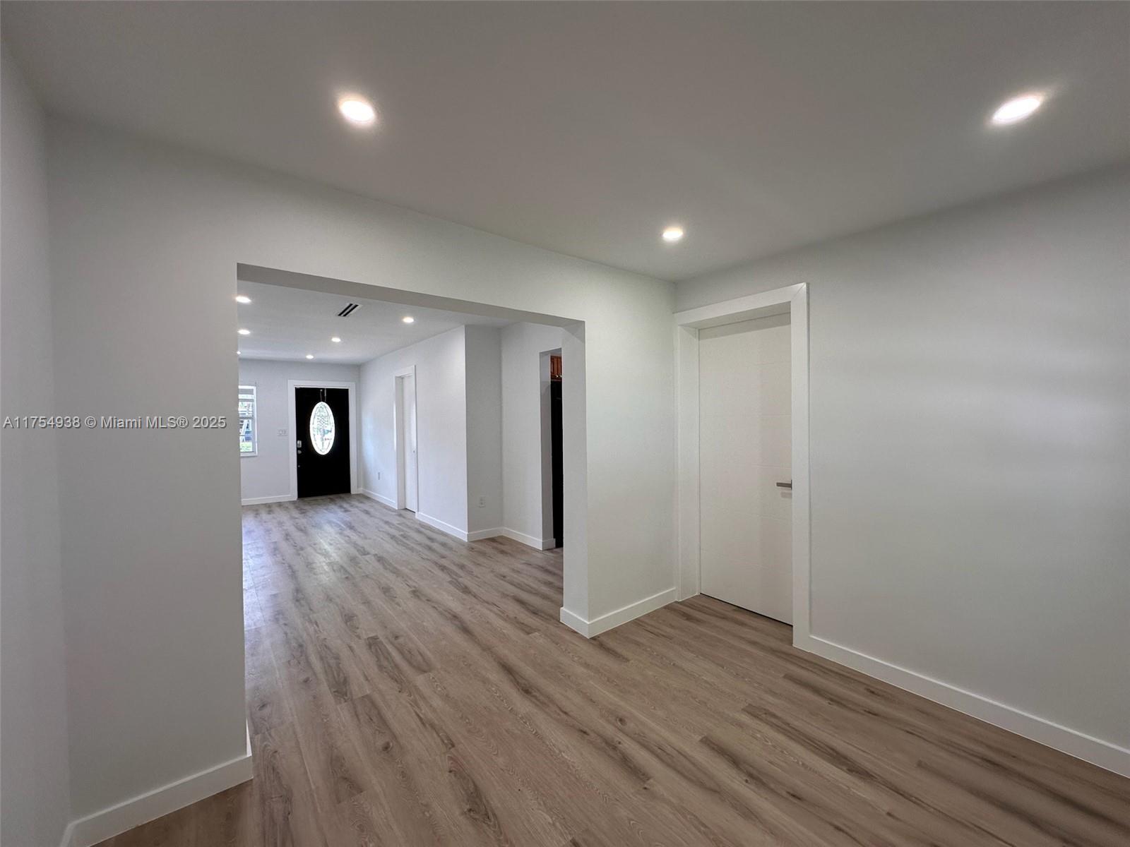 RIVERDALE ESTS ADDN SEC 2 - Residential Lease