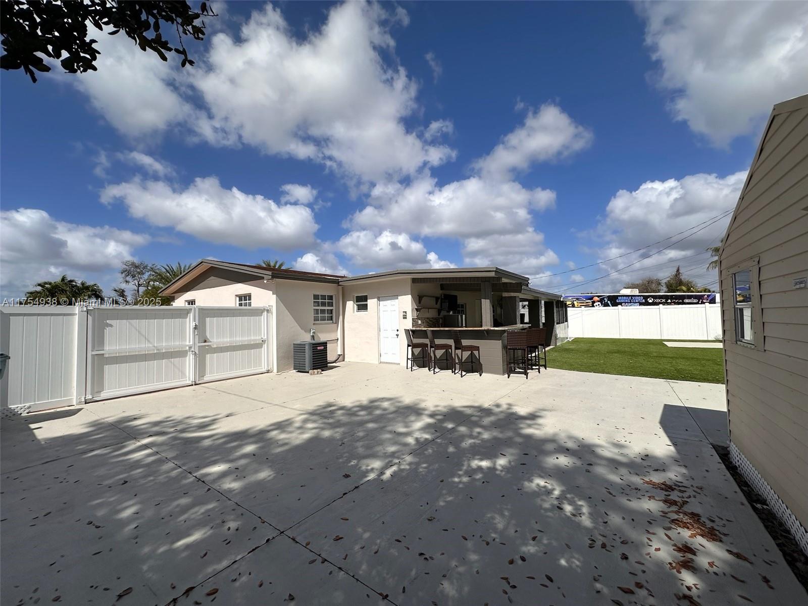 RIVERDALE ESTS ADDN SEC 2 - Residential Lease