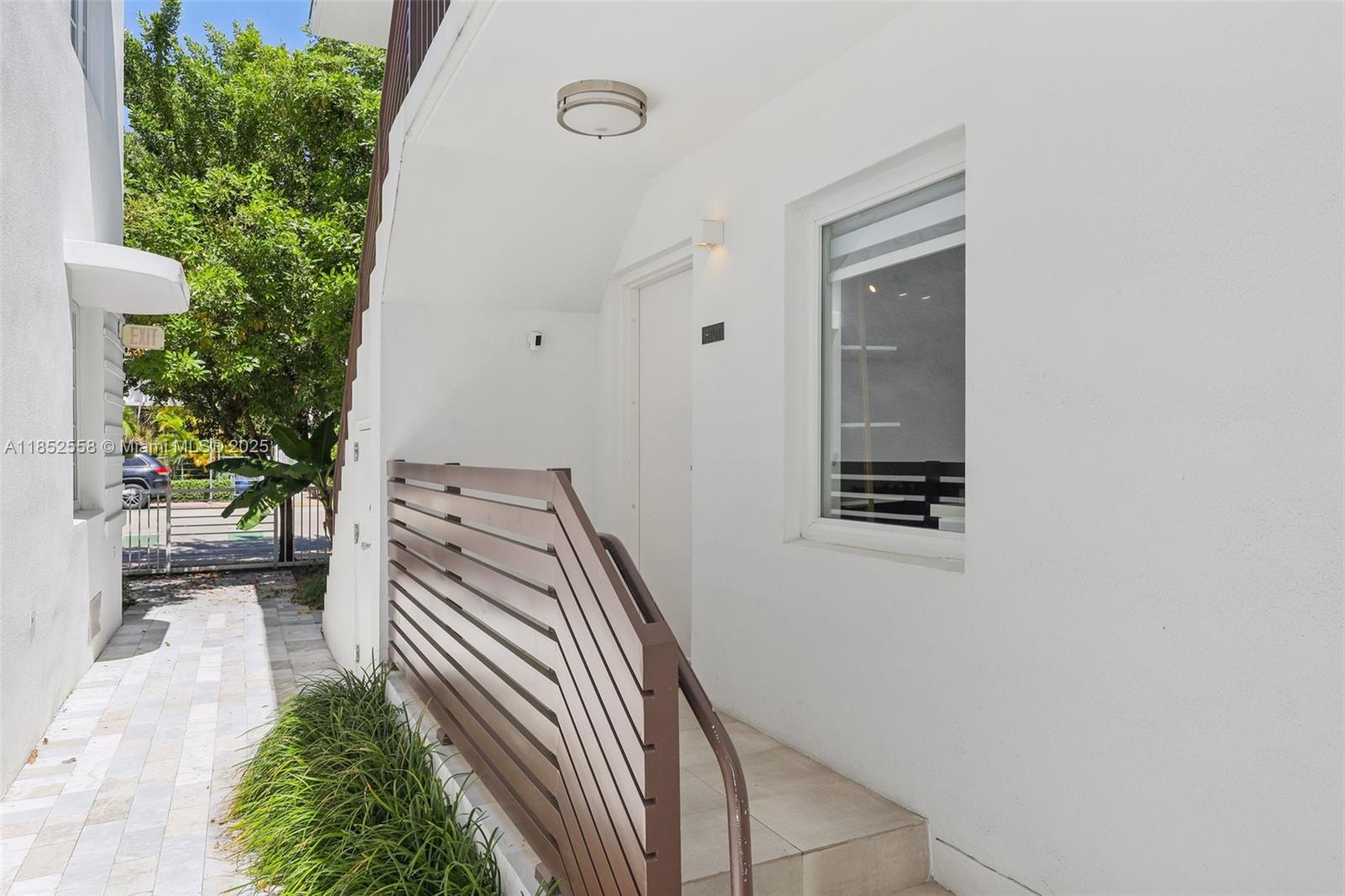LINCOLN SUB - Residential