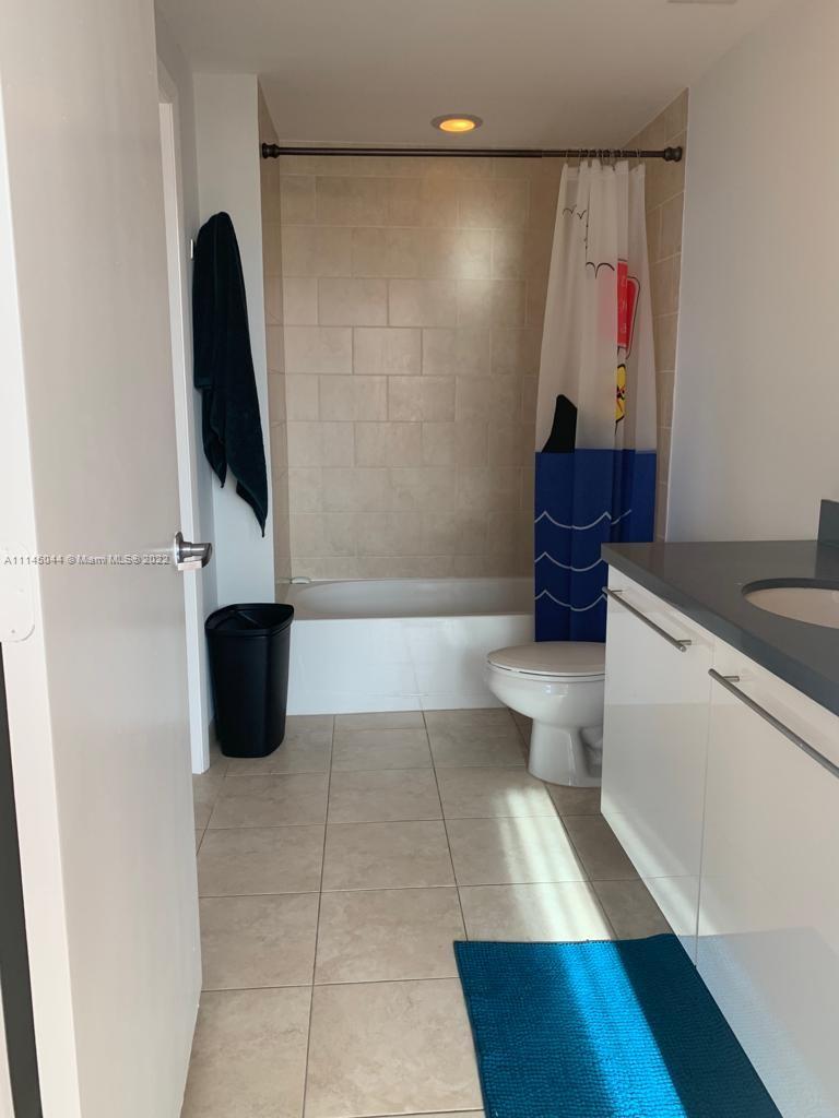IVY CONDO - Residential