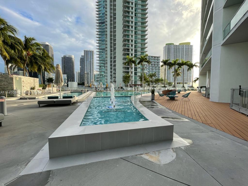 IVY CONDO - Residential