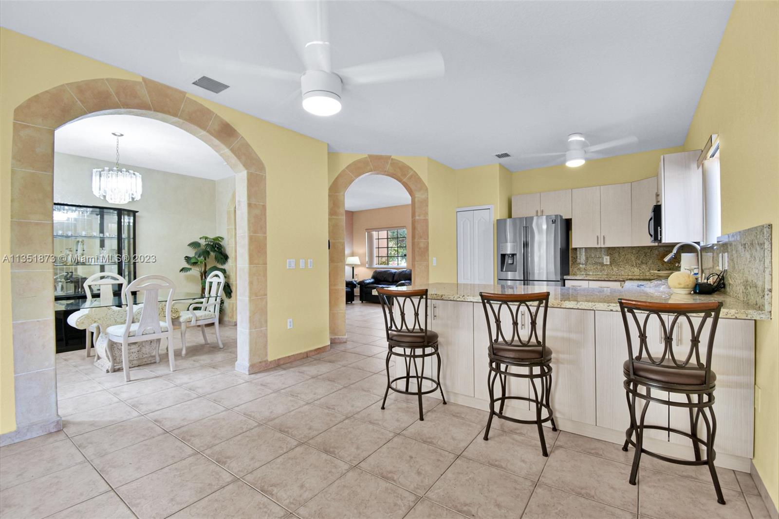 GENESIS OAK GARDENS - Residential