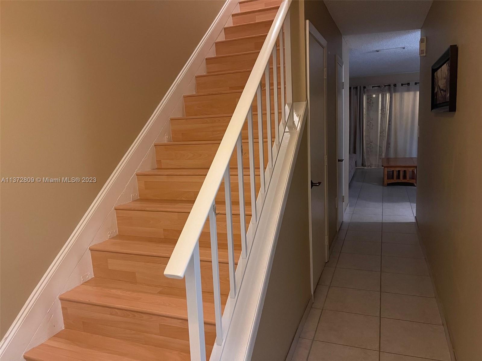 KINGS CREEK - Residential Lease