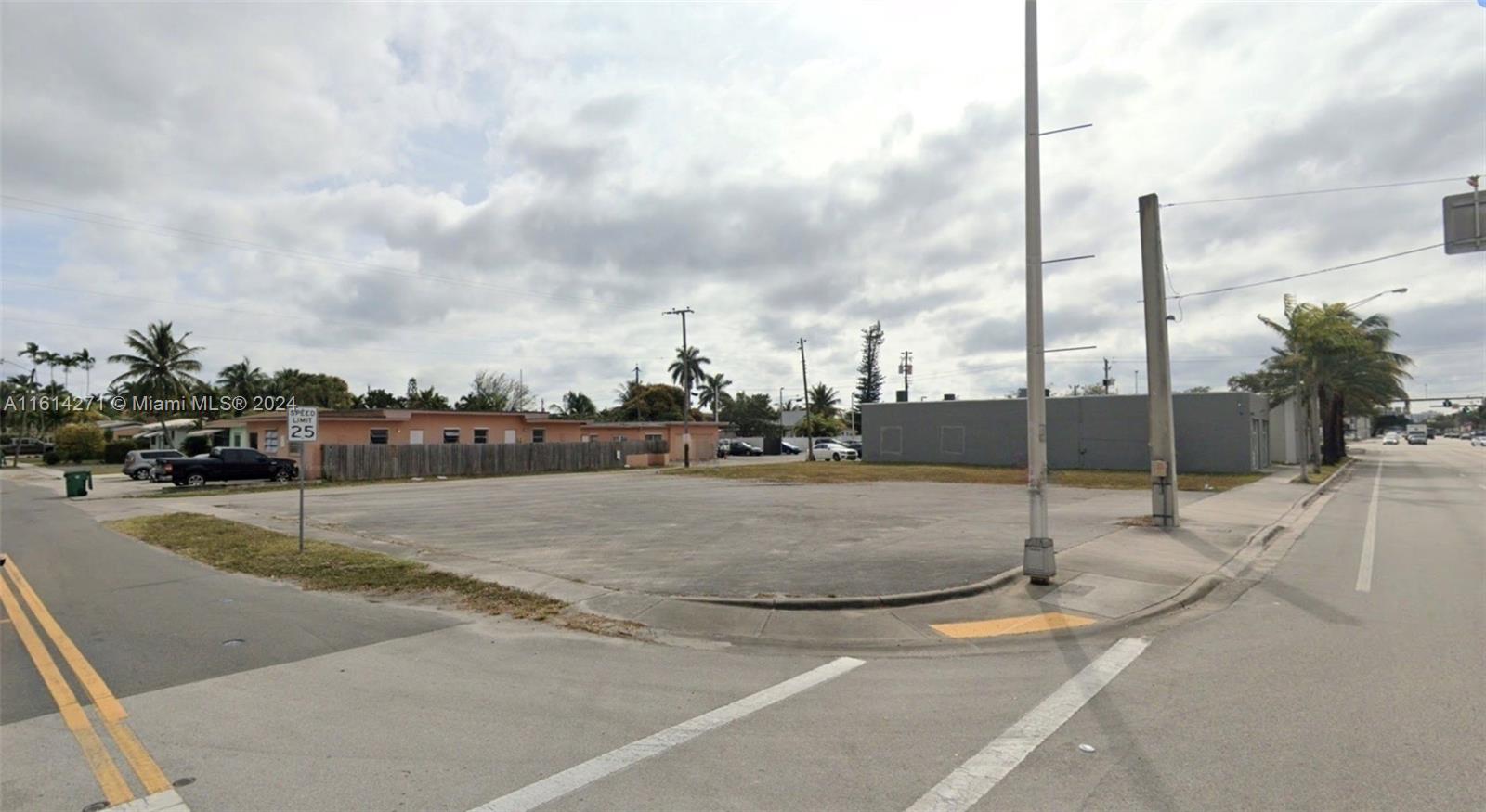 ST JAMES PARK NORTH - Commercial Sale