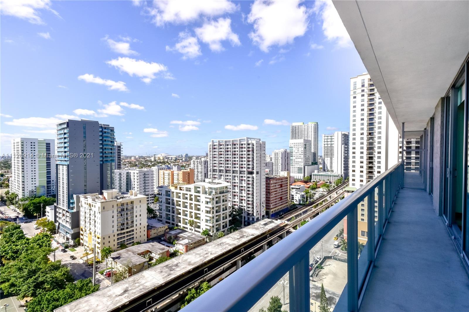 THE AXIS ON BRICKELL II C - Residential Lease