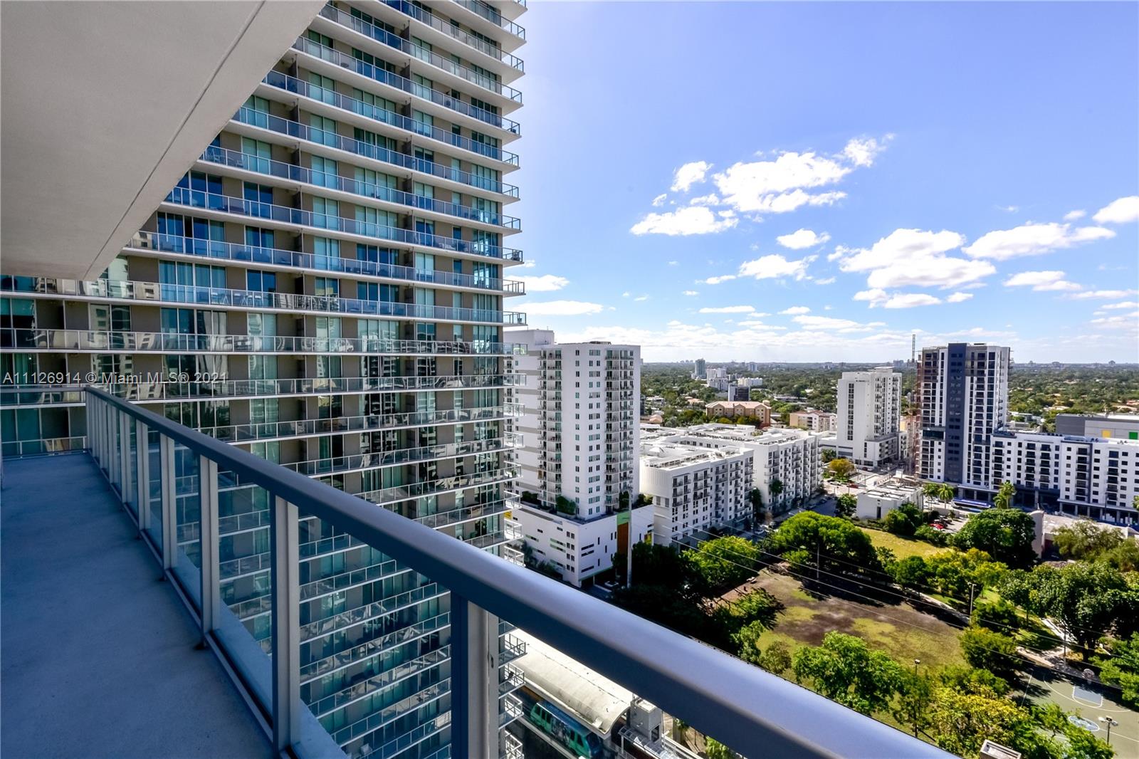 THE AXIS ON BRICKELL II C - Residential Lease