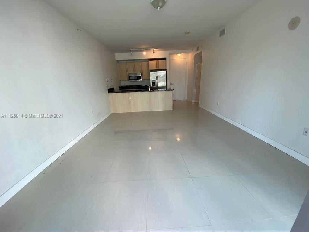 THE AXIS ON BRICKELL II C - Residential Lease