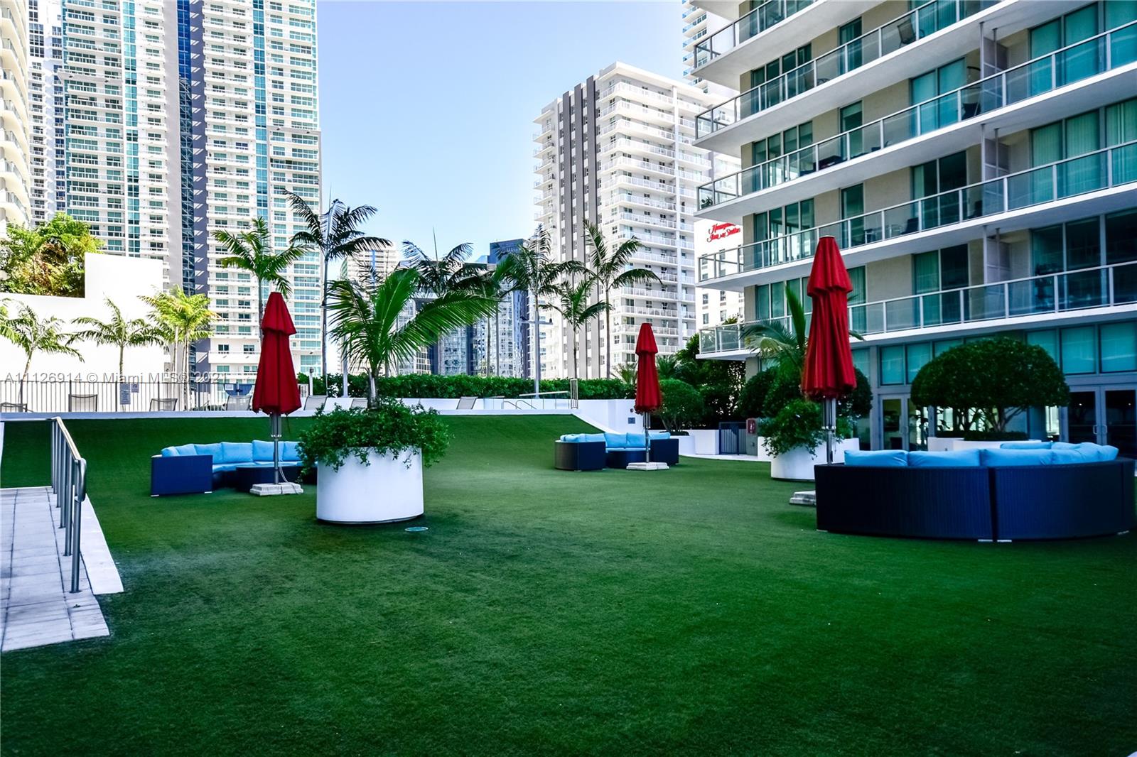 THE AXIS ON BRICKELL II C - Residential Lease