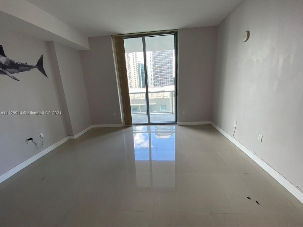 THE AXIS ON BRICKELL II C - Residential Lease