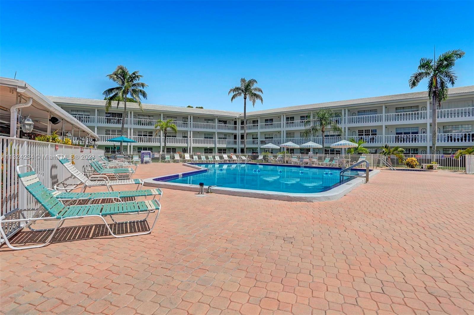 MAYBURY MANSIONS CONDO - Residential